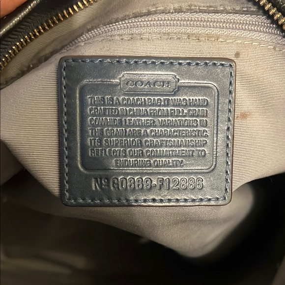 Coach Ego Black Patent Bag - Picture 4 of 6